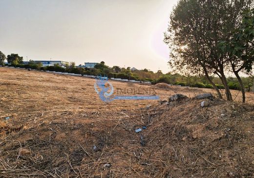 Terreno en Albufeira e Olhos de Água, Albufeira