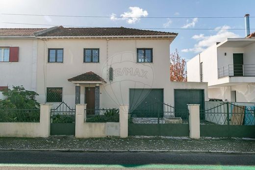 别墅  里斯本, Lisbon