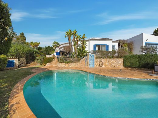 Detached House in Lagoa, Distrito de Faro