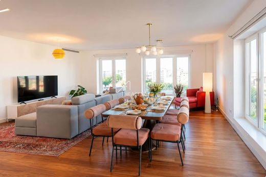 Apartment in Campolide, Lisbon