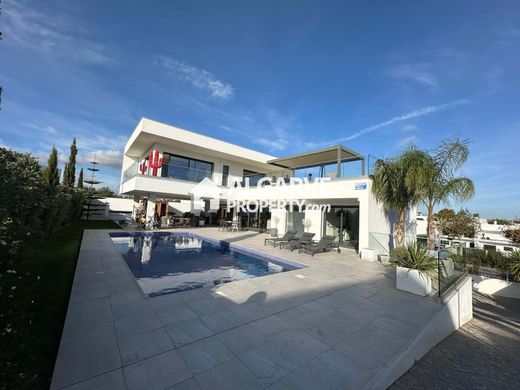 Villa in Alcantarilha e Pêra, Silves