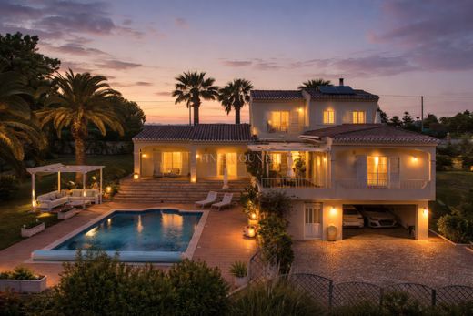 Detached House in Lagoa e Carvoeiro, Lagoa