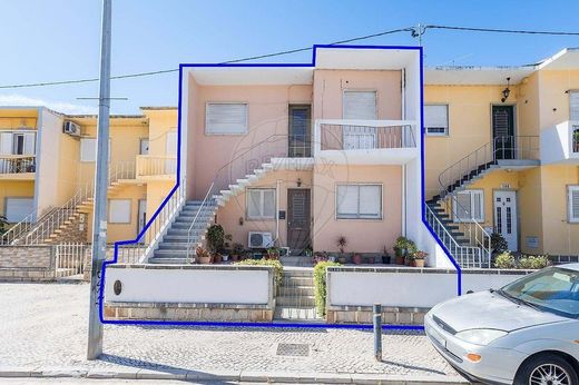 Villa in Faro (Sé e São Pedro), Faro