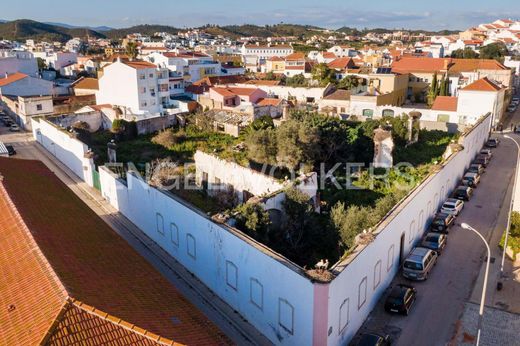 Silves, Distrito de Faroの土地
