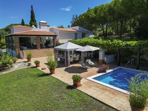 Villa in Lagoa e Carvoeiro, Lagoa