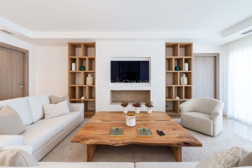 Dom jednorodzinny w Faro, Distrito de Faro