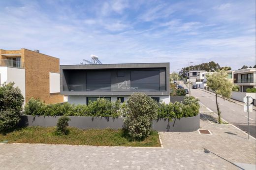Villa in Canidelo, Vila Nova de Gaia