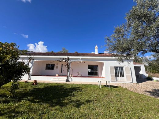 ローレ, Louléのカントリー風またはファームハウス