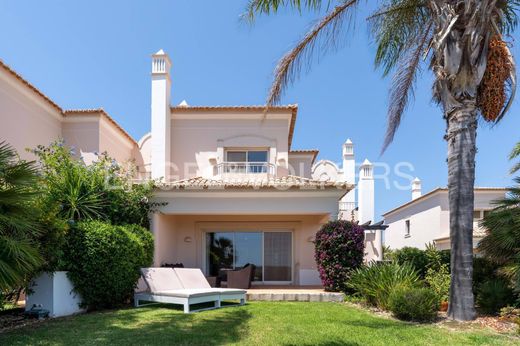 Lagoa, Distrito de Faroのヴィラ