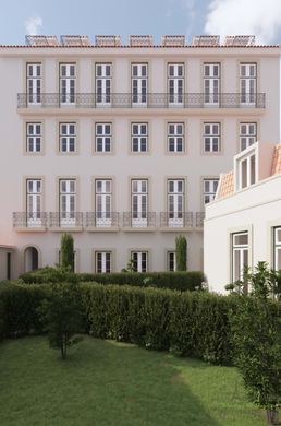 Apartment / Etagenwohnung in Santa Maria Maior, Lisbon
