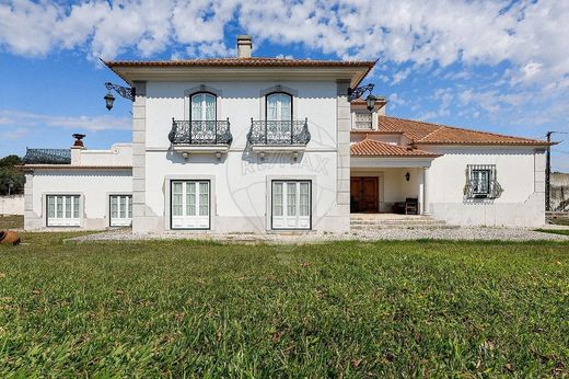 Villa Loures, Distrito de Lisboa