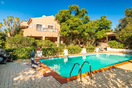 Villa in Santa Bárbara de Nexe, Faro