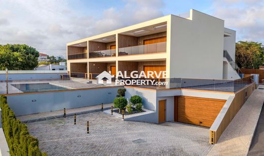 Appartamento a Quarteira, Loulé