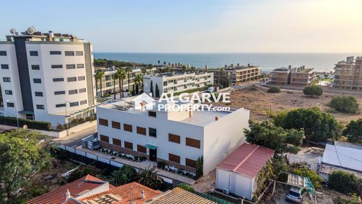 Appartamento a Quarteira, Loulé