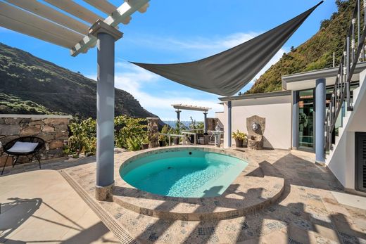 Villa a Ponta do Sol, Madeira