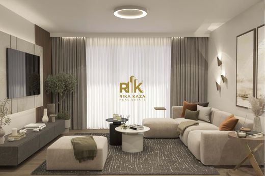 아파트 / Santa Cruz, Madeira