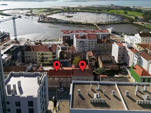 Wohnkomplexe in Barreiro, Distrito de Setúbal