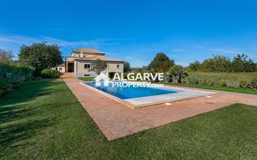 Villa in Conceição e Estoi, Faro
