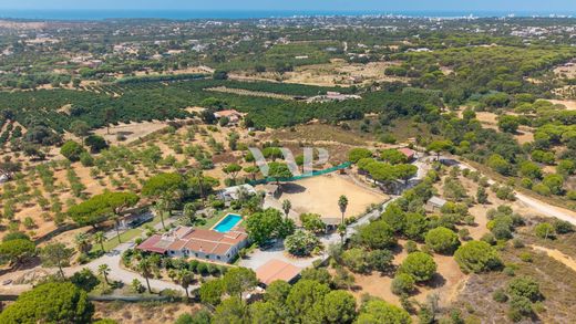 Villa - Quarteira, Loulé