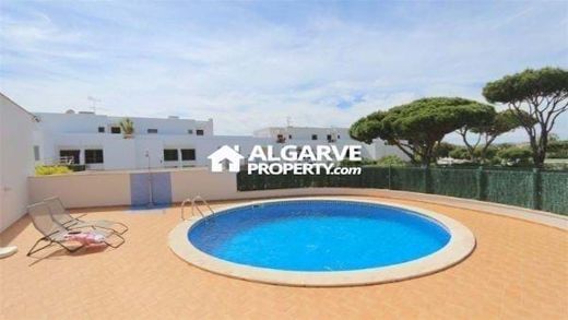 Townhouse in Vilamoura, Loulé