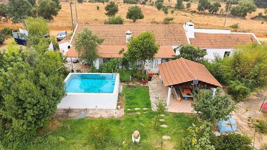 Landhaus / Bauernhof in Santiago do Cacém, Distrito de Setúbal