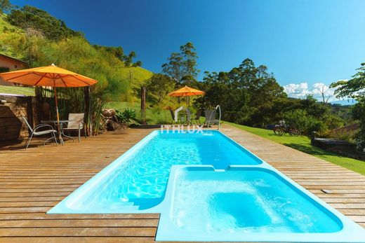 Villa - Santo Antônio do Pinhal, São Paulo