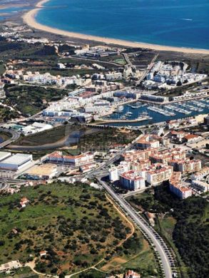 Land in Lagos, Distrito de Faro