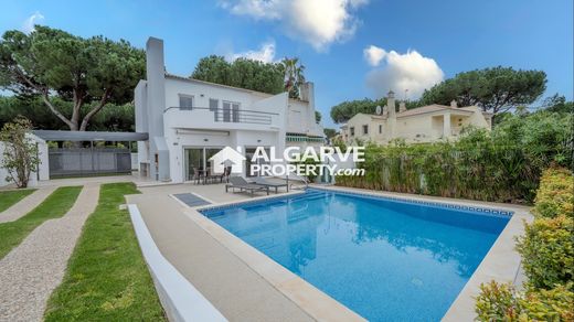 Villa in Vilamoura, Loulé