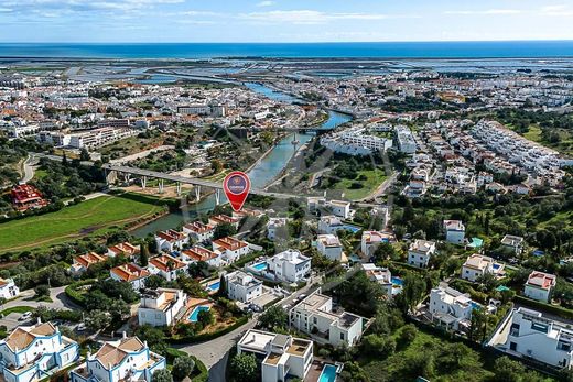 Tavira, Distrito de Faroのタウンハウス