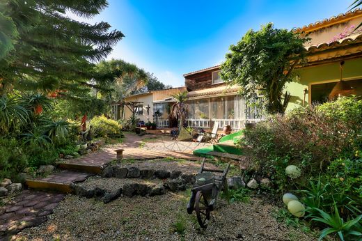 Rustico o Casale a São Bartolomeu de Messines, Silves