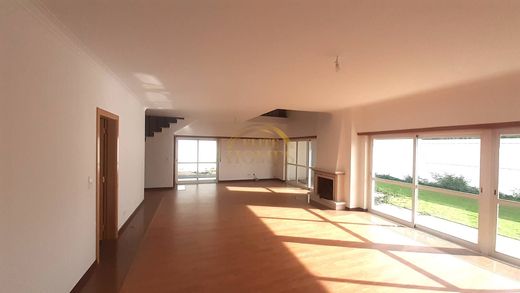 Villa a Sesimbra, Distrito de Setúbal