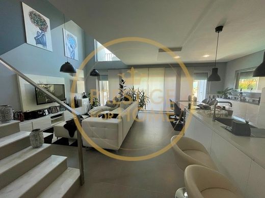 Villa in Albufeira e Olhos de Água, Albufeira Municipality