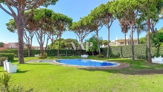 Villa in Vilamoura, Loulé