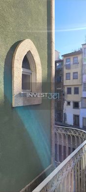 Apartment / Etagenwohnung in Porto, Distrito do Porto