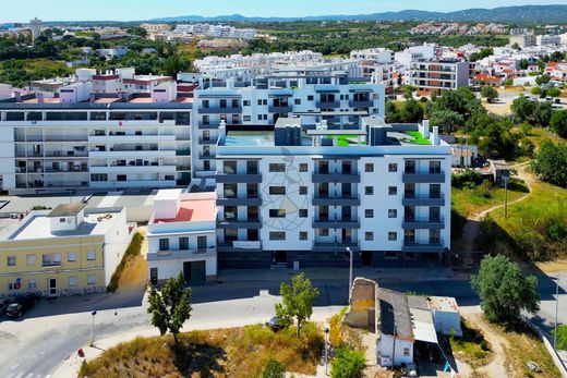 Apartment / Etagenwohnung in Olhão, Distrito de Faro