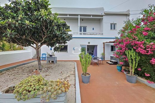 ﻓﻴﻼ ﻓﻲ Boliqueime, Loulé