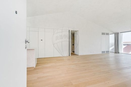 Apartment / Etagenwohnung in Marvila, Lisbon