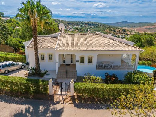 Villa in Alte, Loulé