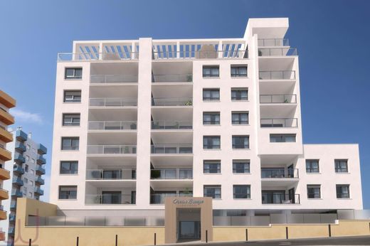 Apartment / Etagenwohnung in Praia da Rocha, Distrito de Faro