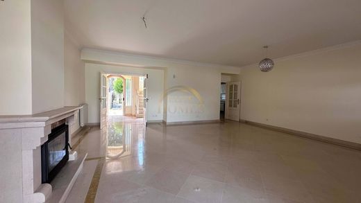 Villa a Cascais, Lisbona