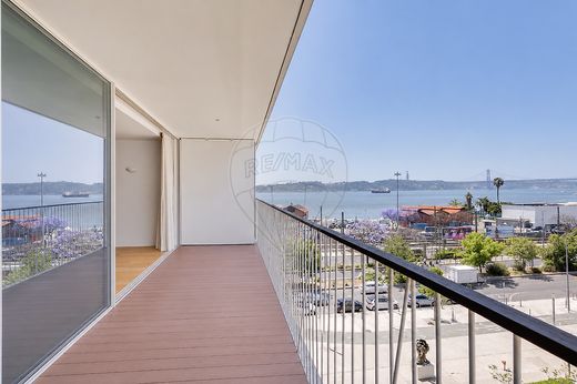 Apartament w Misericórdia, Lisbon