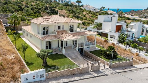 Detached House in Albufeira e Olhos de Água, Albufeira Municipality