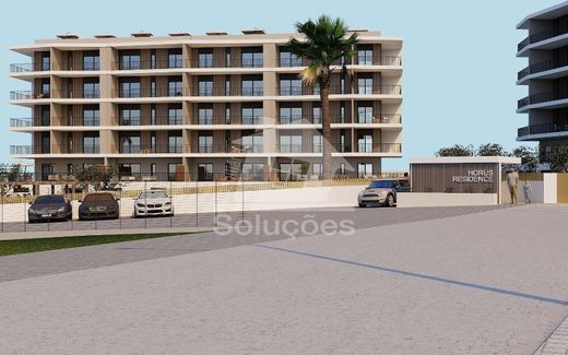 Apartment / Etagenwohnung in Portimão, Distrito de Faro