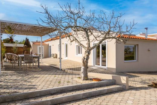 Villa in Alvor, Portimão