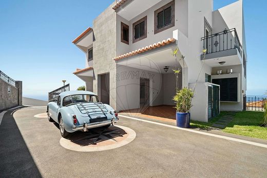 Funchal, Madeiraのヴィラ