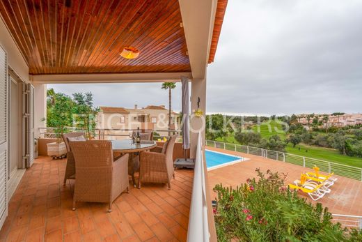 Apartment / Etagenwohnung in Lagoa, Distrito de Faro