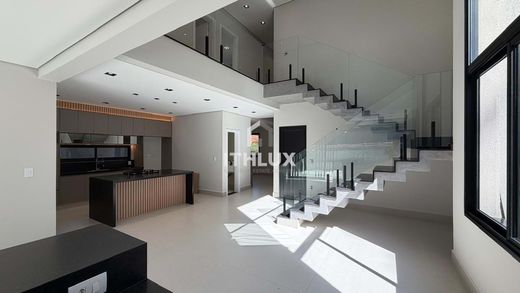 Villa in Louveira, São Paulo