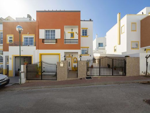 Semidetached House in Tavira, Distrito de Faro