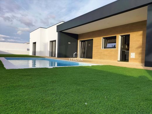 Villa Setúbal, Distrito de Setúbal