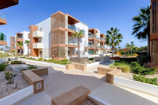 Apartment / Etagenwohnung in Portimão, Distrito de Faro